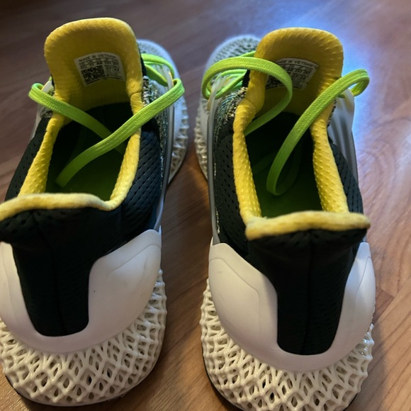 Adidas men’s shoes - Picture 3 of 9